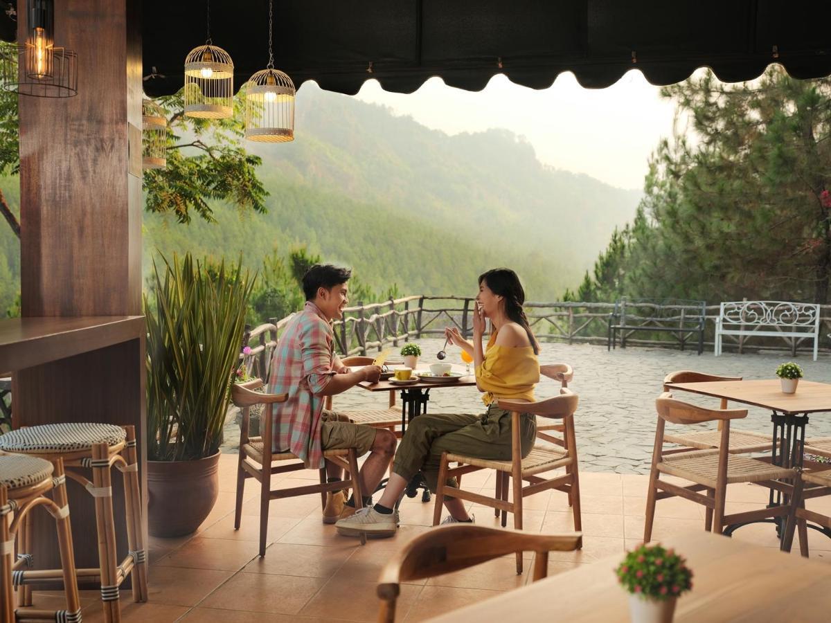 The Lodge Maribaya Cikareumbi Екстериор снимка