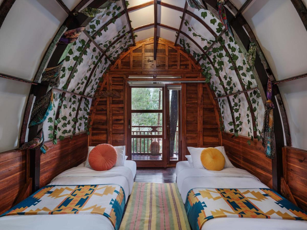 The Lodge Maribaya Cikareumbi Екстериор снимка