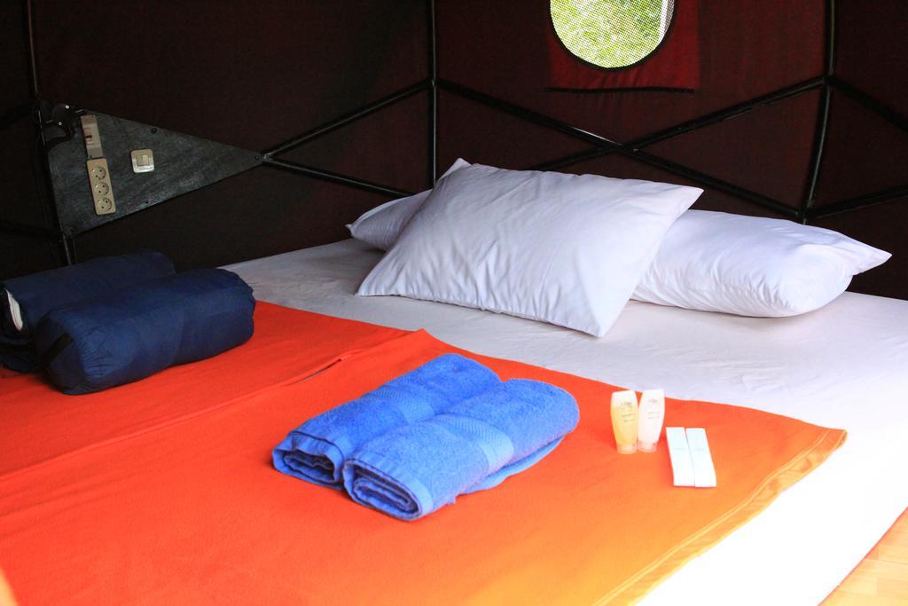 The Lodge Maribaya Cikareumbi Екстериор снимка